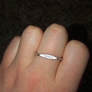 Pura Vida wave ring